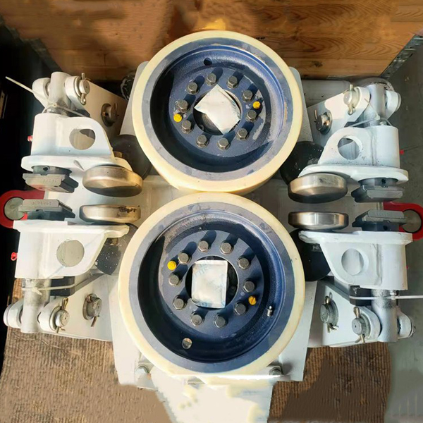 单轨吊轨道驱动轮挂胶